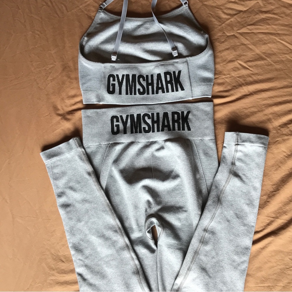 🦈🦈🦈Gymshark matching set, size Medium